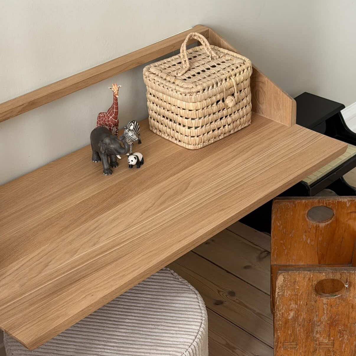 EIK base - Oak Station, small, 60x45x20 cm