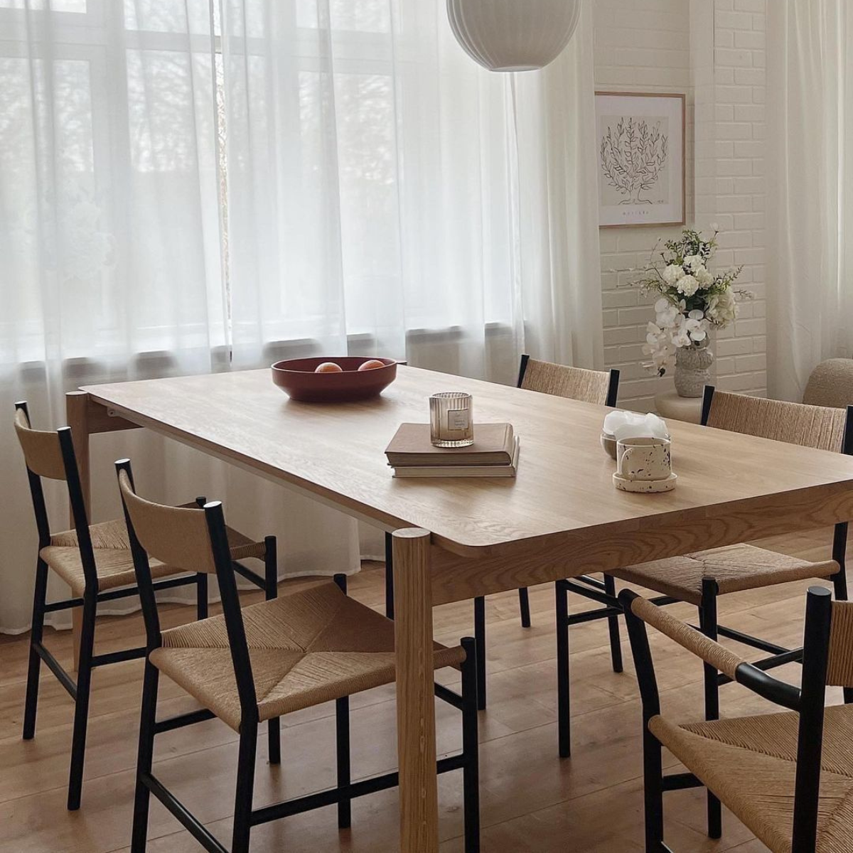 THY - Rectangular dining table, Steel frame