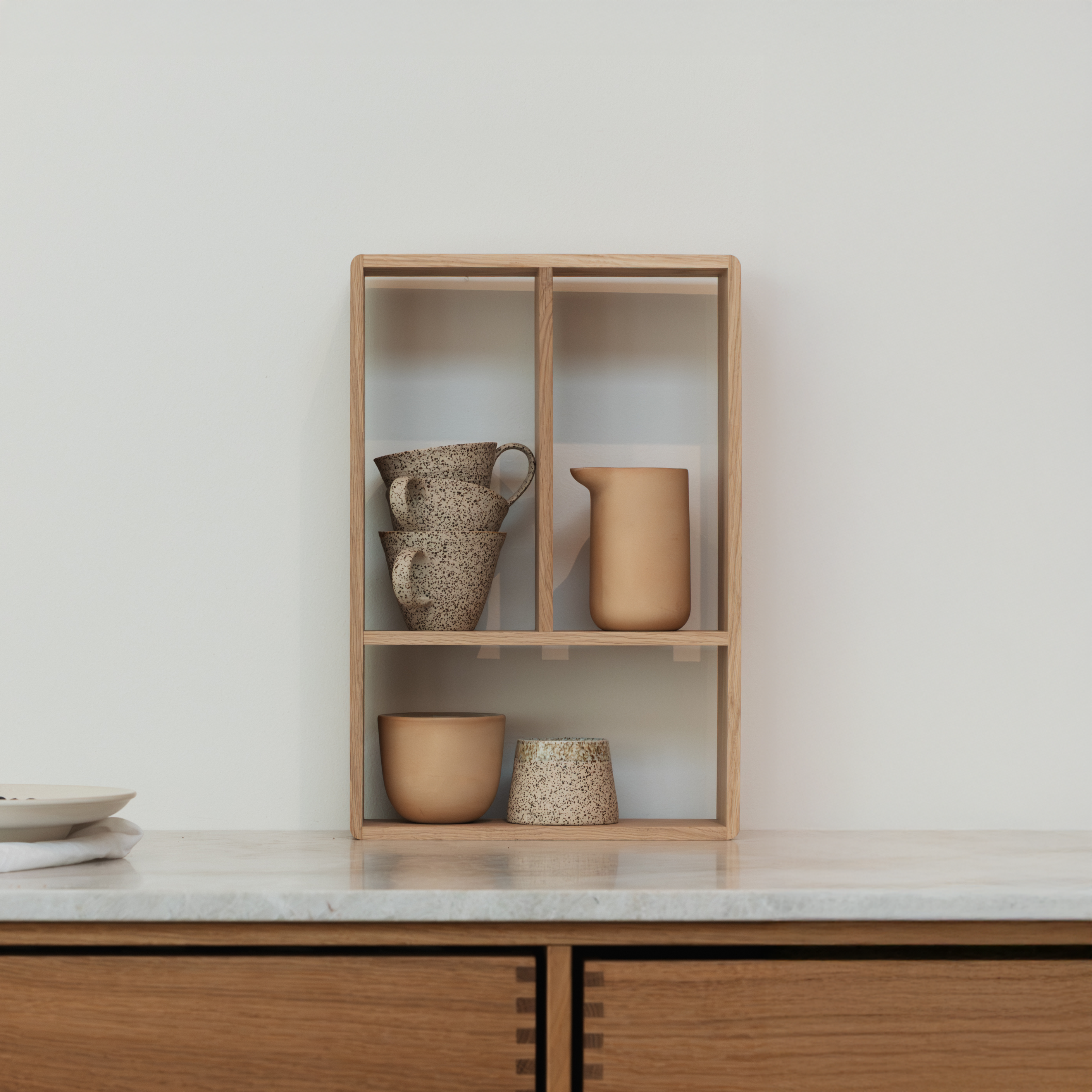CUPMUG - Oak shelf, 45x30 cm