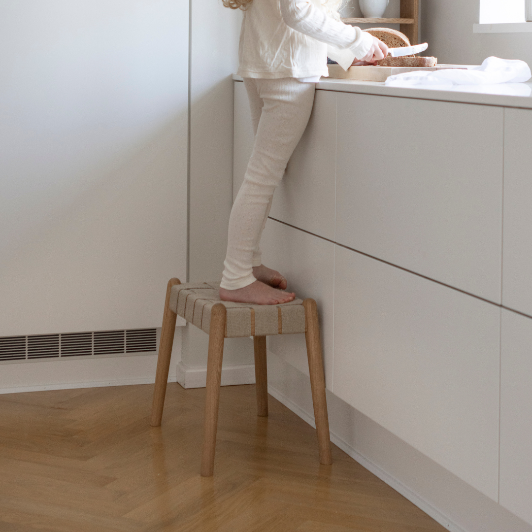 UMI - Oak stool, small